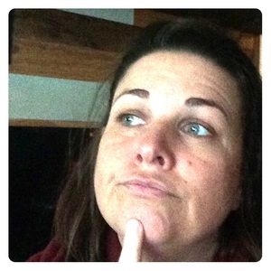 Meet your Posher, Annie